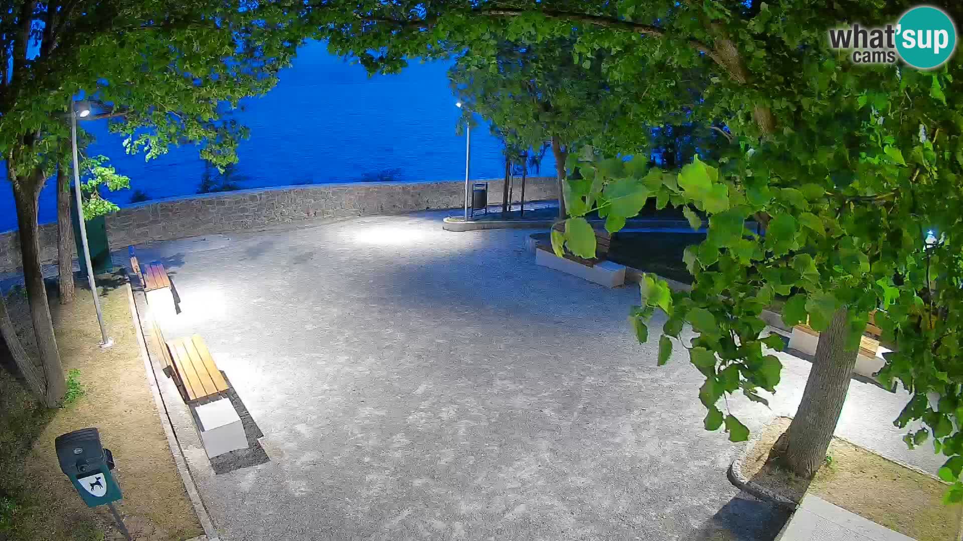 Senj Live Webcam – Schriftstellerpark und Velebit-Kanal