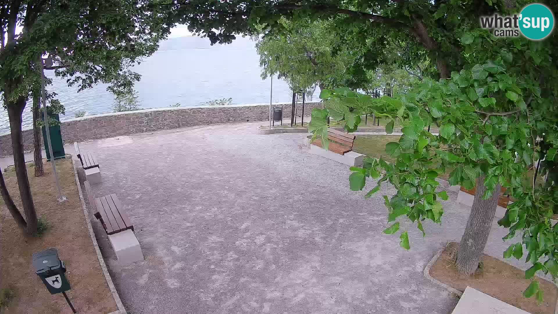 Kamera uživo Senj – Park književnika i Velebitski kanal