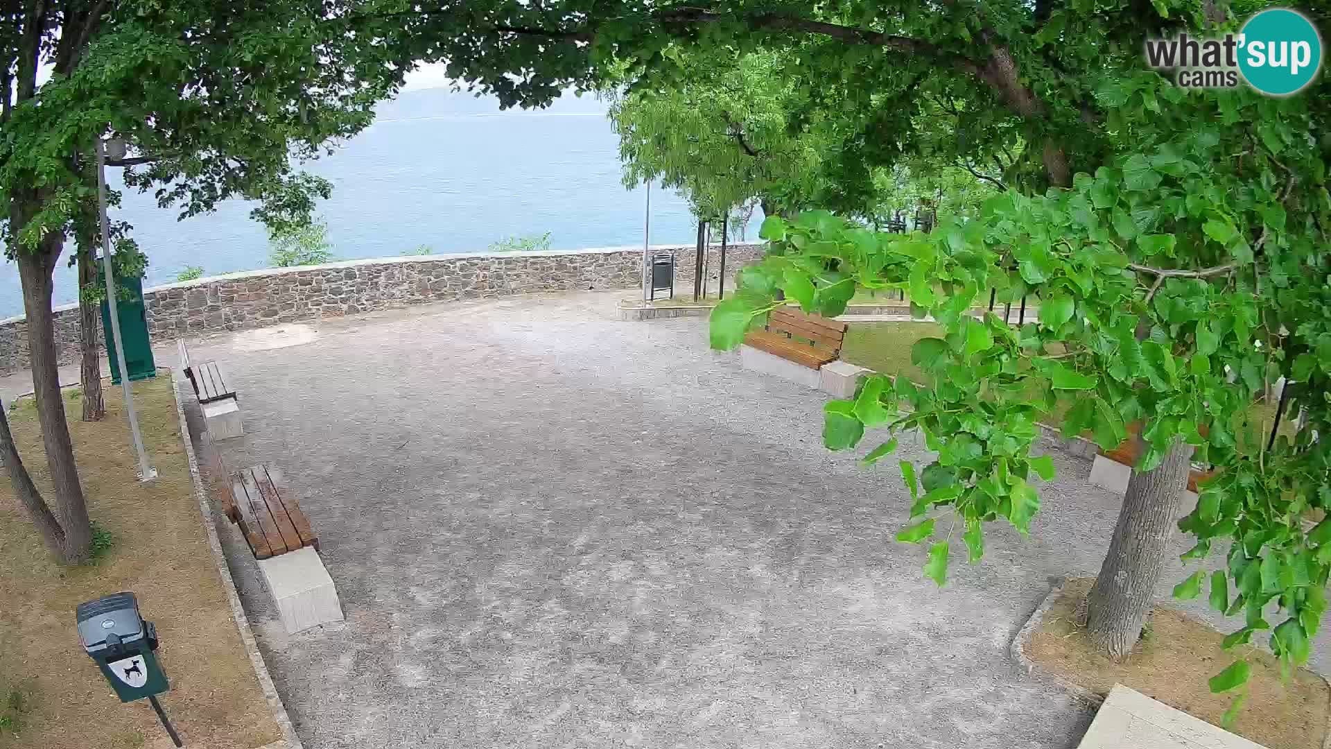 Senj Live Webcam – Schriftstellerpark und Velebit-Kanal