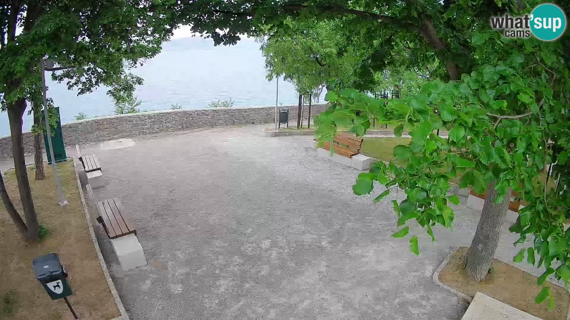 Webcam Senj en direct – Parc des Écrivains et canal du Velebit