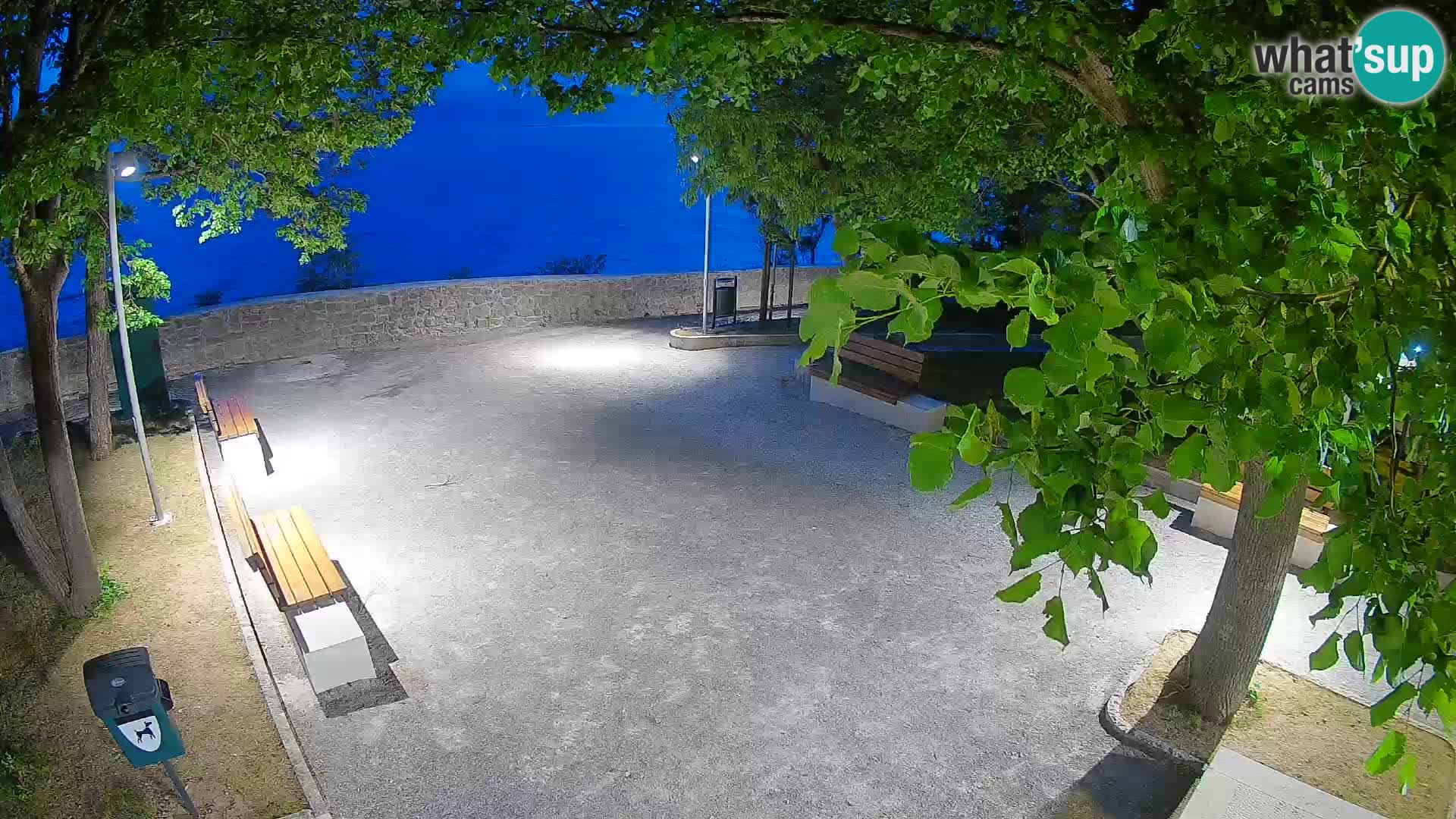 Webcam Senj en direct – Parc des Écrivains et canal du Velebit