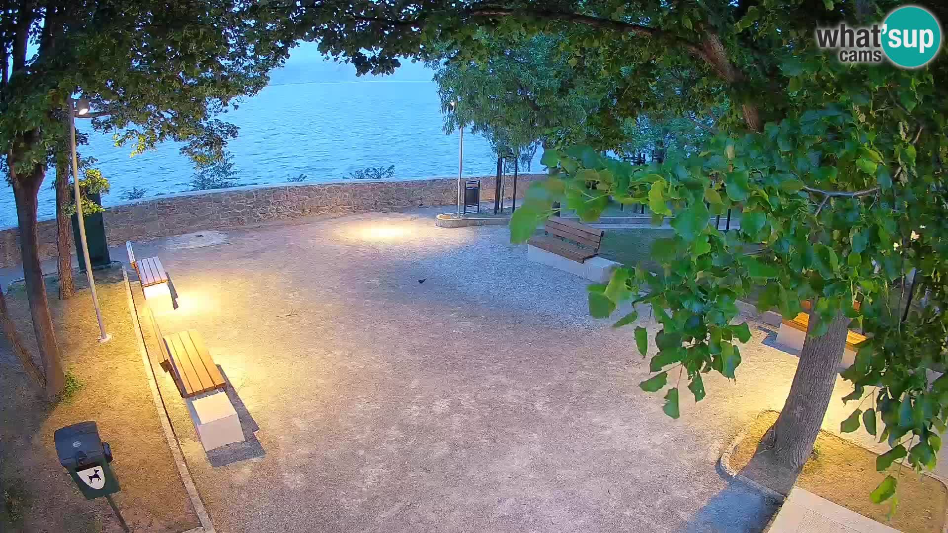 Senj Live Webcam – Schriftstellerpark und Velebit-Kanal