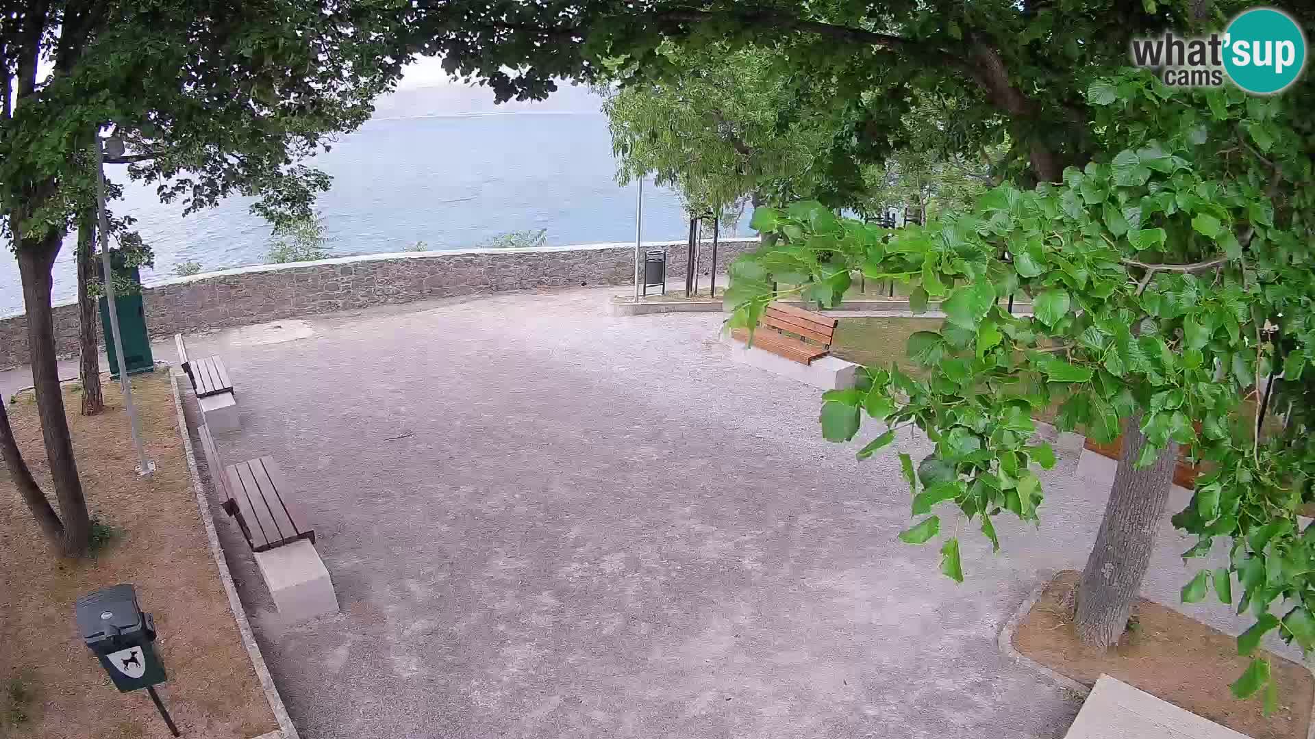 Senj Live Webcam – Schriftstellerpark und Velebit-Kanal