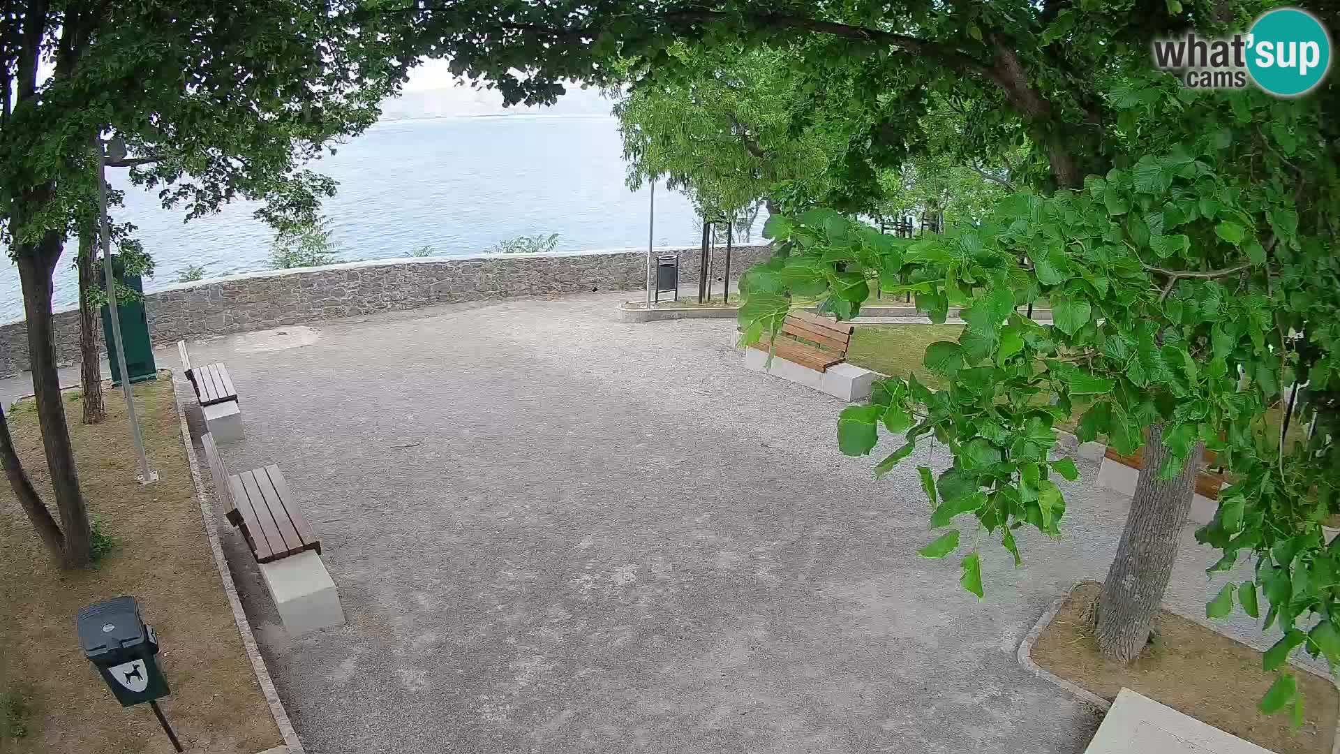 Webcam Senj en direct – Parc des Écrivains et canal du Velebit