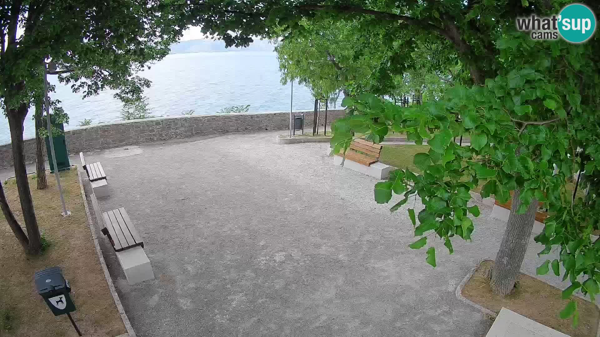 Kamera uživo Senj – Park književnika i Velebitski kanal