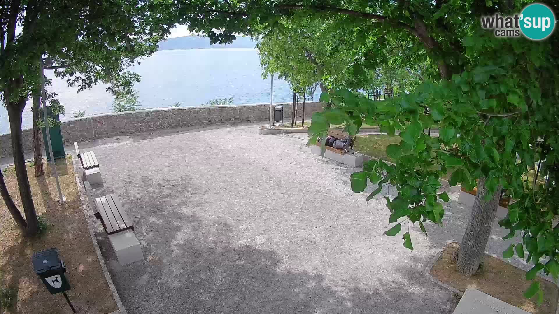 Kamera uživo Senj – Park književnika i Velebitski kanal