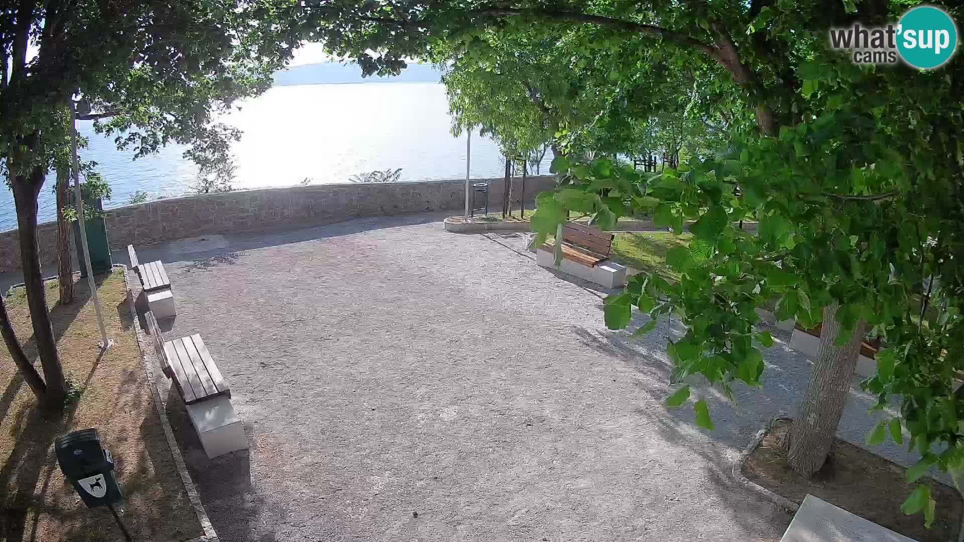 Webcam Senj en direct – Parc des Écrivains et canal du Velebit