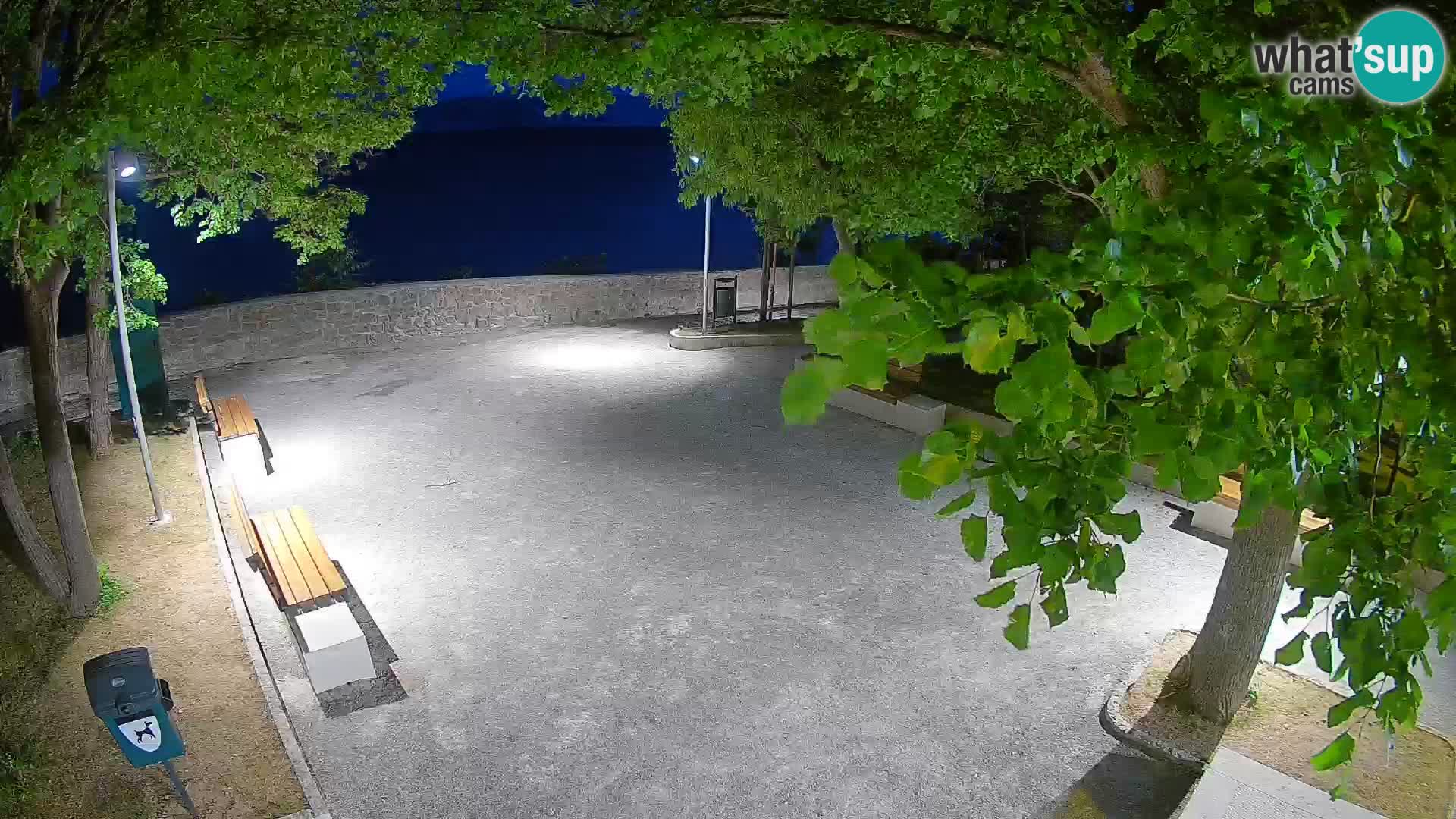 Senj Live Webcam – Schriftstellerpark und Velebit-Kanal