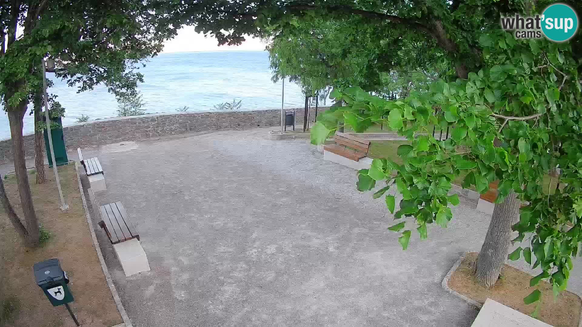 Webcam Senj en direct – Parc des Écrivains et canal du Velebit