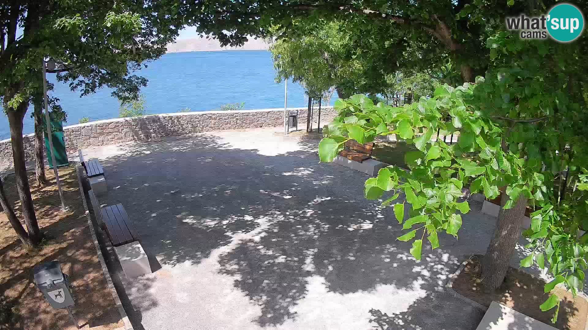 Kamera uživo Senj – Park književnika i Velebitski kanal