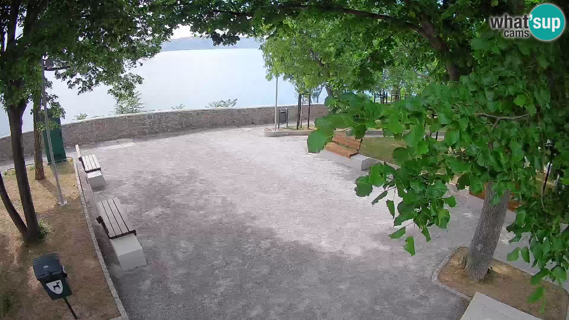 Senj Live Webcam – Schriftstellerpark und Velebit-Kanal