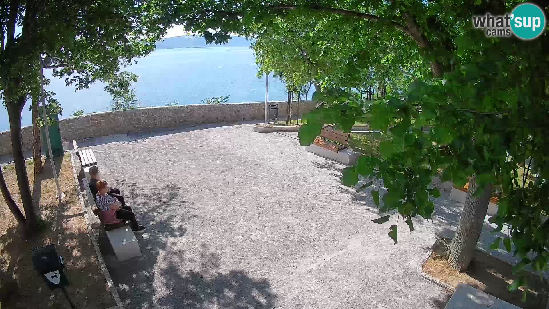 Kamera uživo Senj – Park književnika i Velebitski kanal