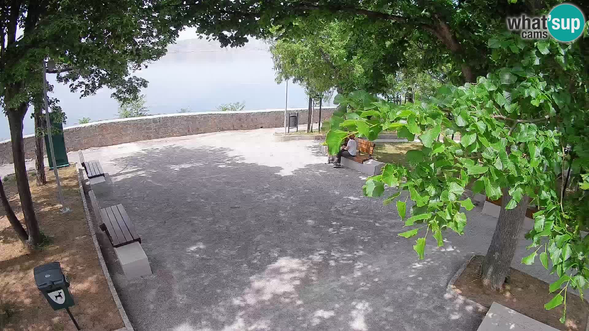 Webcam Senj en direct – Parc des Écrivains et canal du Velebit