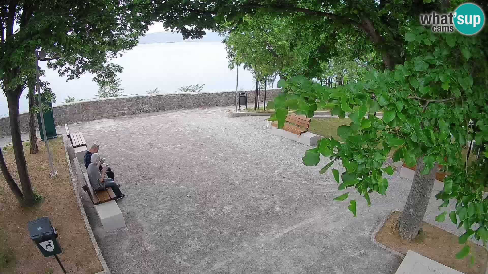 Senj Live Webcam – Schriftstellerpark und Velebit-Kanal