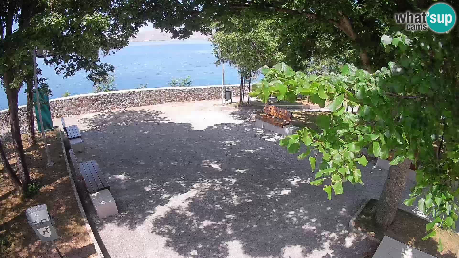 Kamera uživo Senj – Park književnika i Velebitski kanal