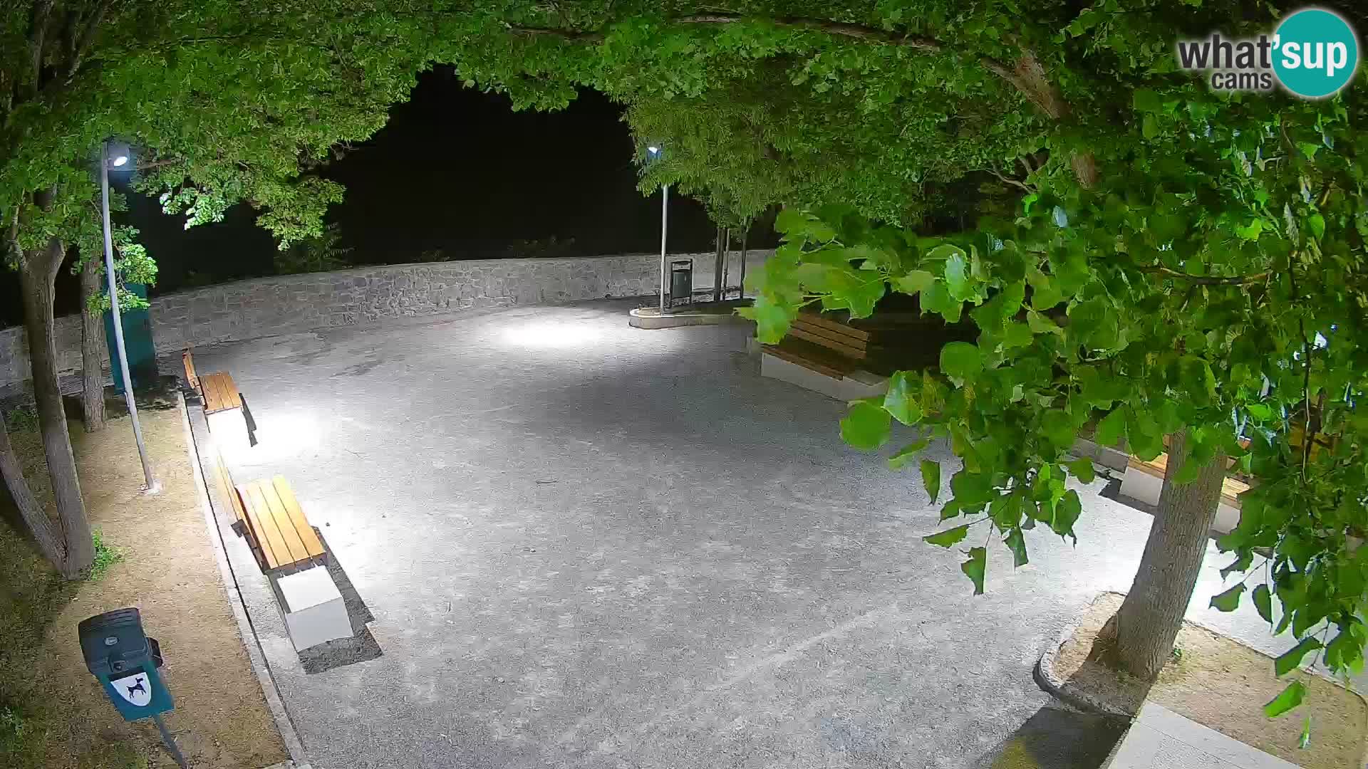 Webcam Senj en direct – Parc des Écrivains et canal du Velebit