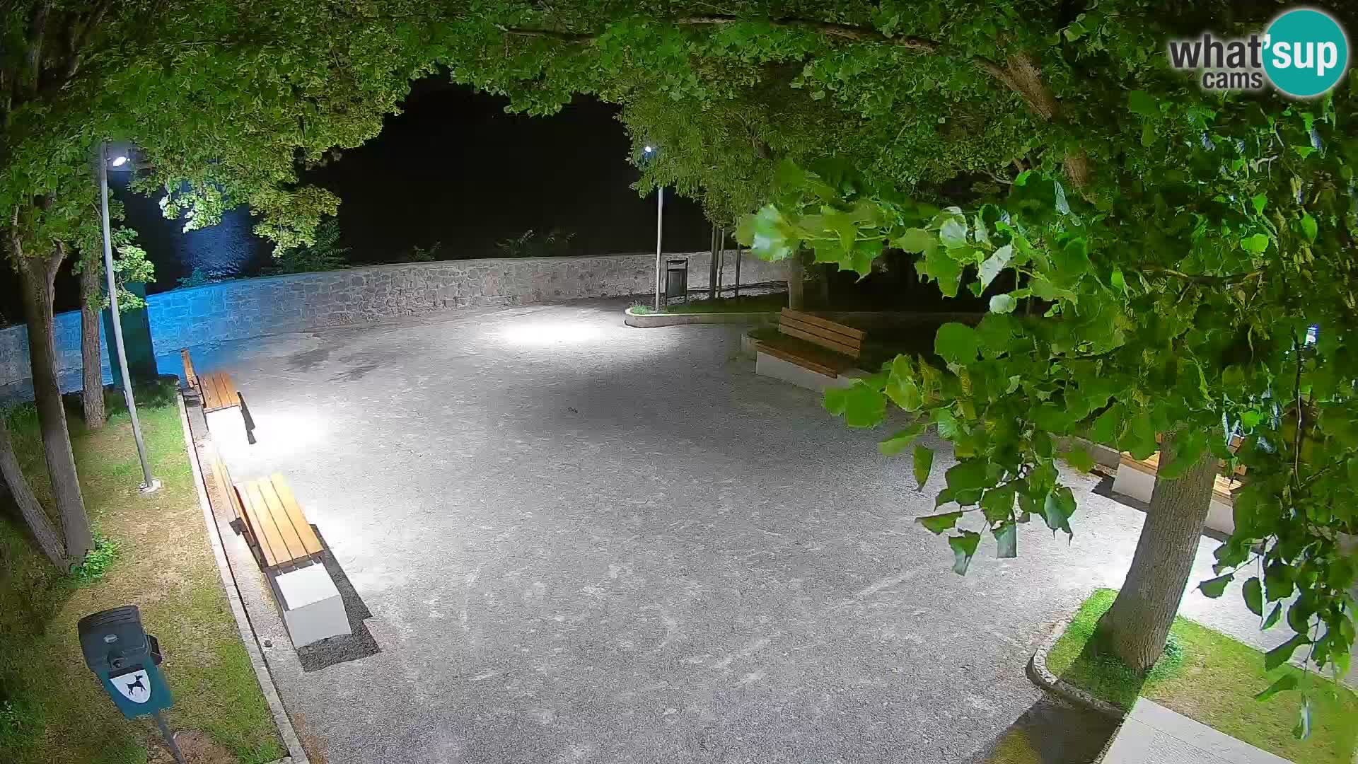 Senj Live Webcam – Schriftstellerpark und Velebit-Kanal