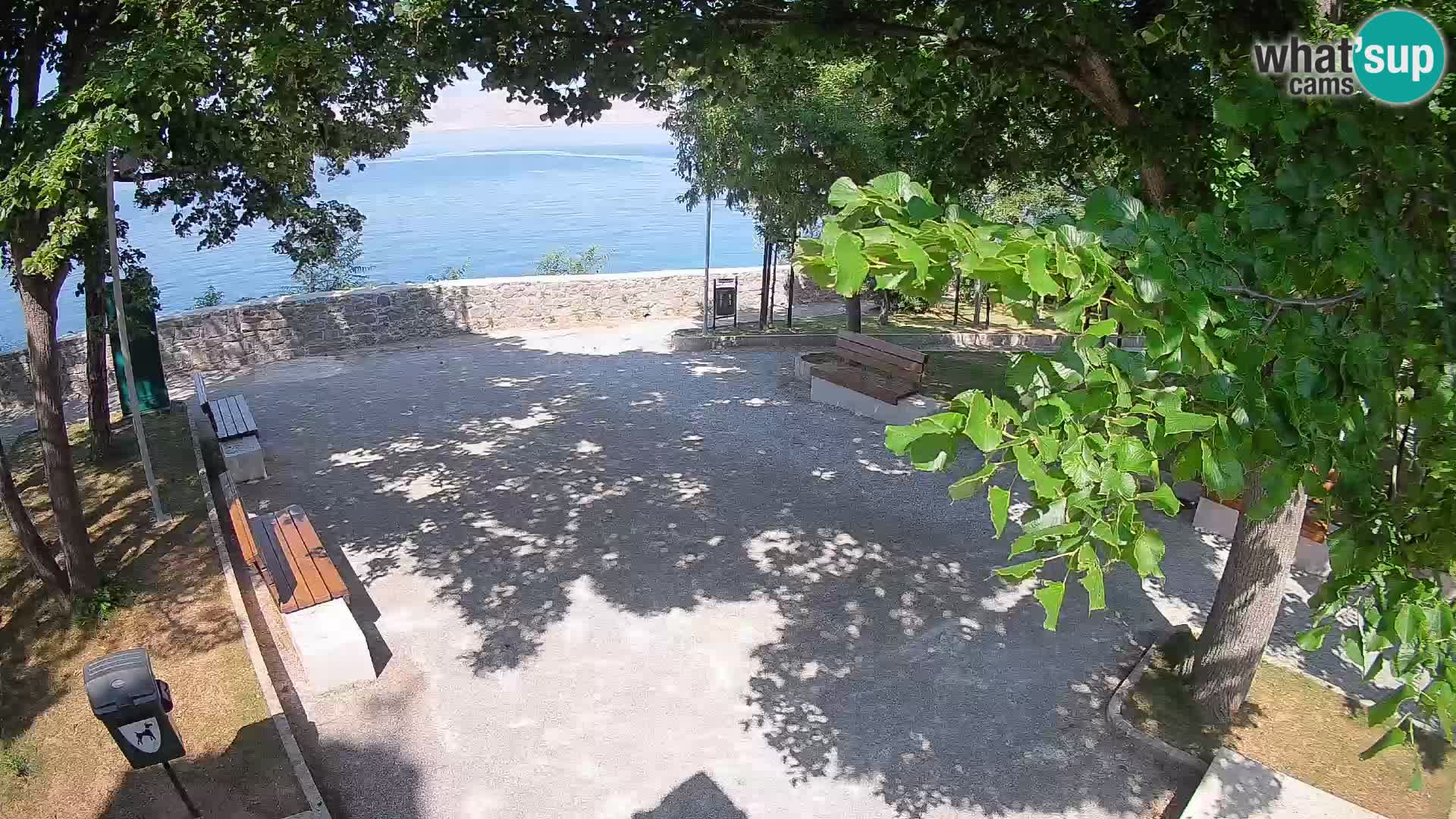 Kamera uživo Senj – Park književnika i Velebitski kanal