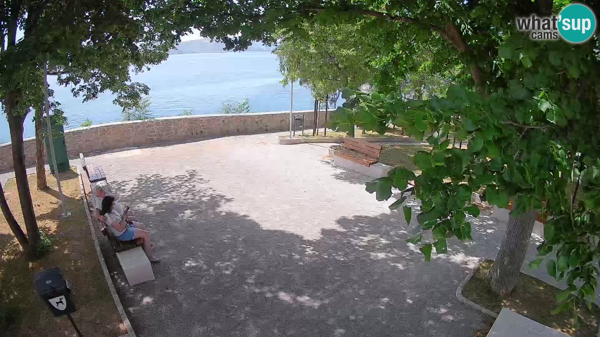 Kamera uživo Senj – Park književnika i Velebitski kanal