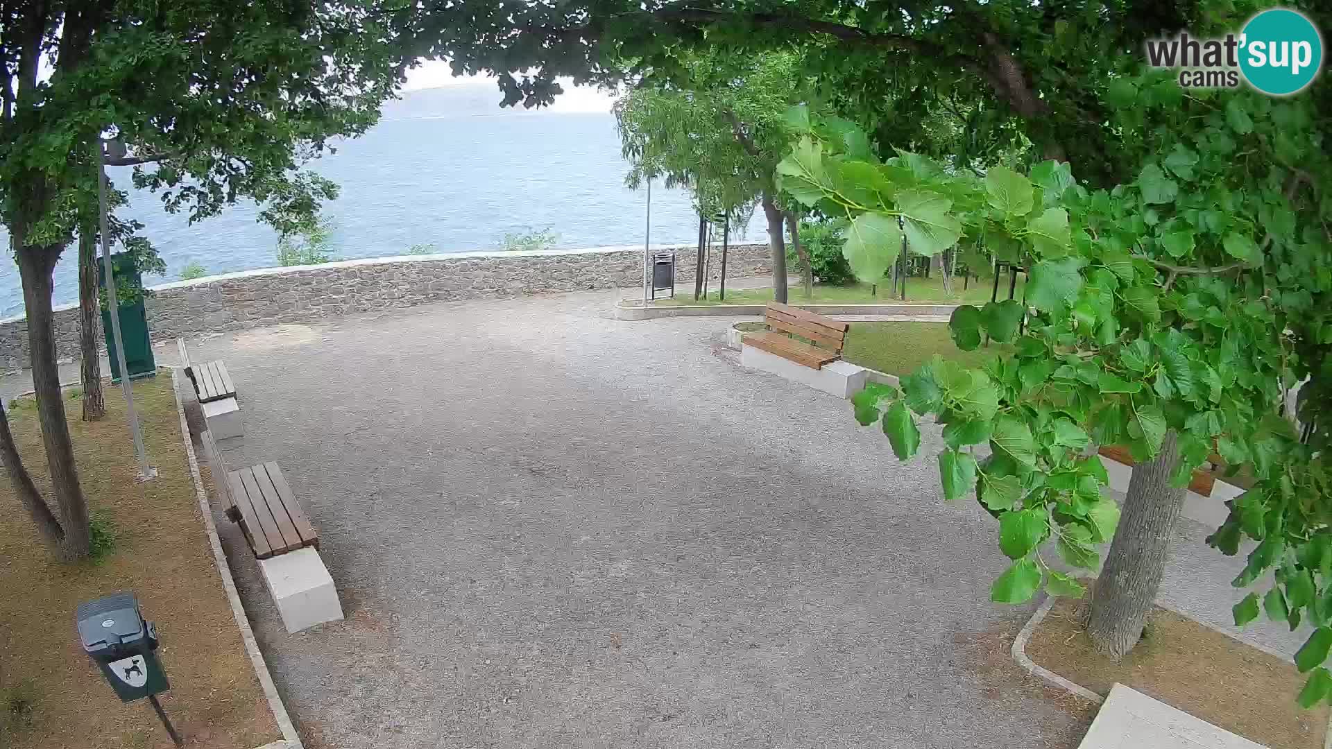 Webcam Senj en direct – Parc des Écrivains et canal du Velebit