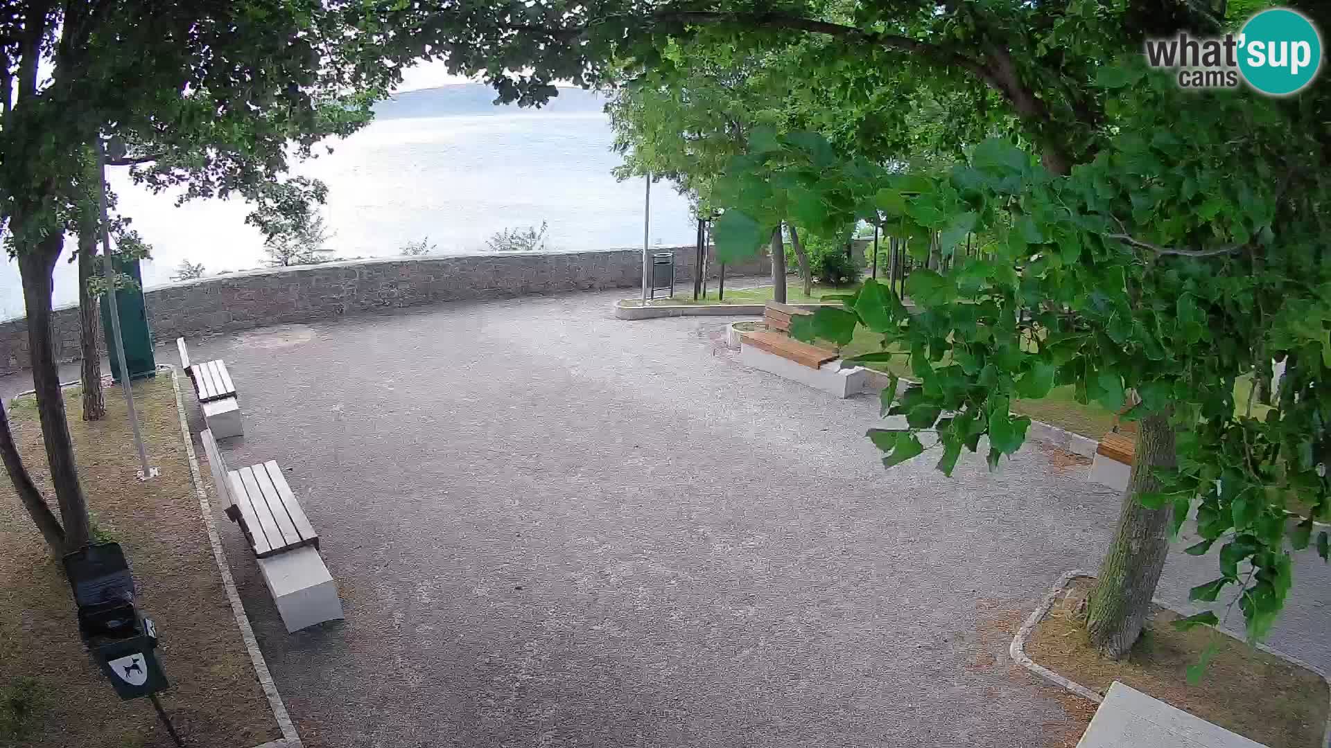 Senj Live Webcam – Schriftstellerpark und Velebit-Kanal