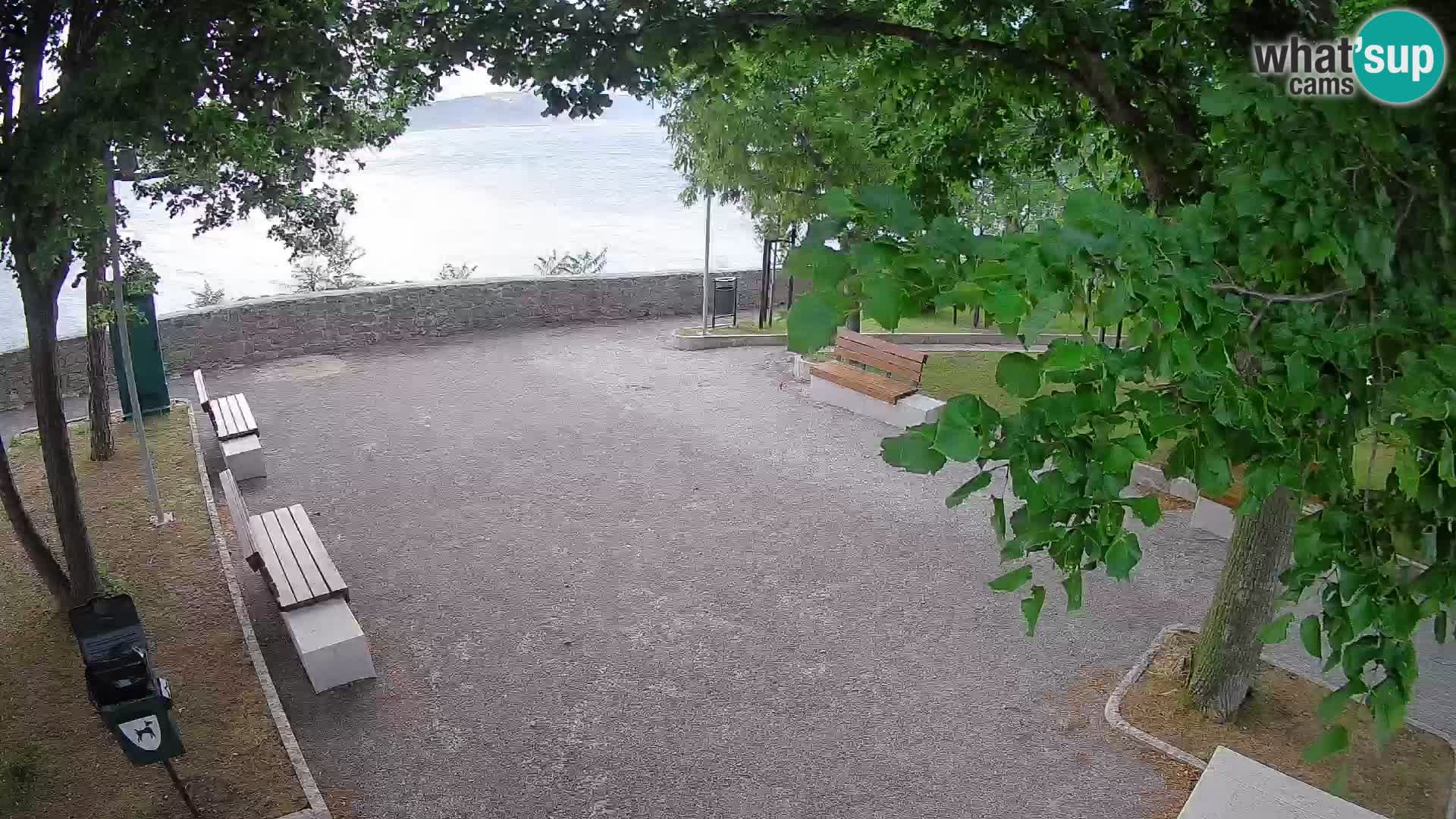 Webcam Senj en direct – Parc des Écrivains et canal du Velebit