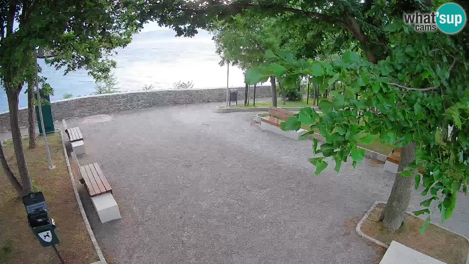 Senj Live Webcam – Schriftstellerpark und Velebit-Kanal