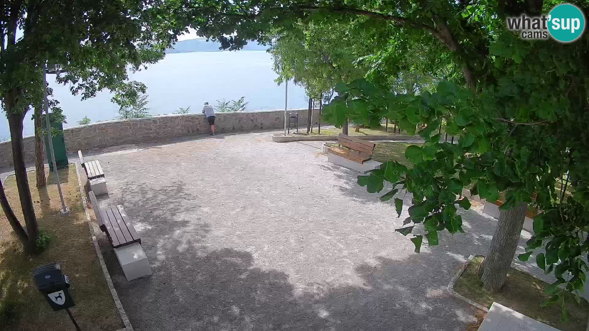 Webcam Senj en direct – Parc des Écrivains et canal du Velebit
