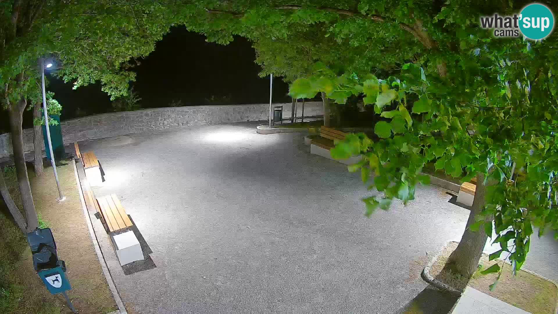 Senj Live Webcam – Schriftstellerpark und Velebit-Kanal
