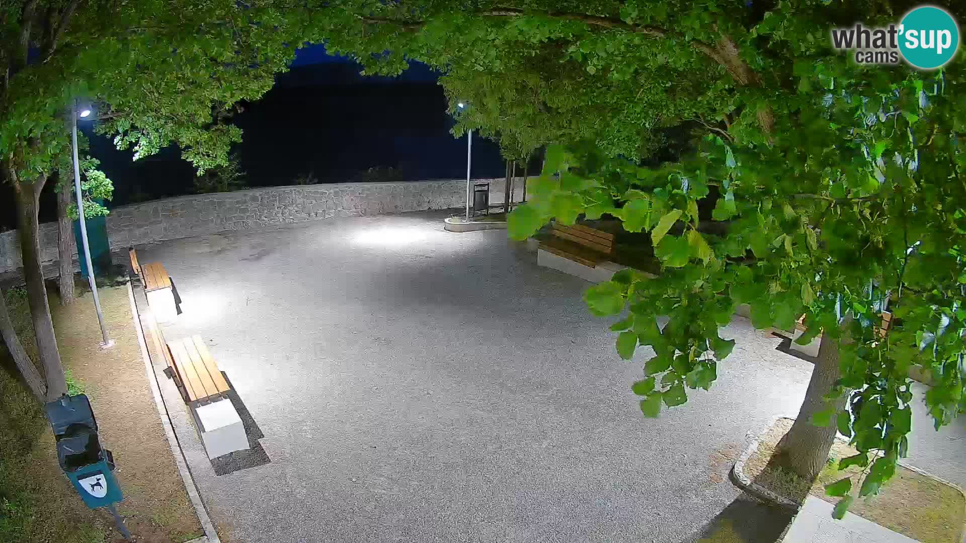 Senj Live Webcam – Schriftstellerpark und Velebit-Kanal