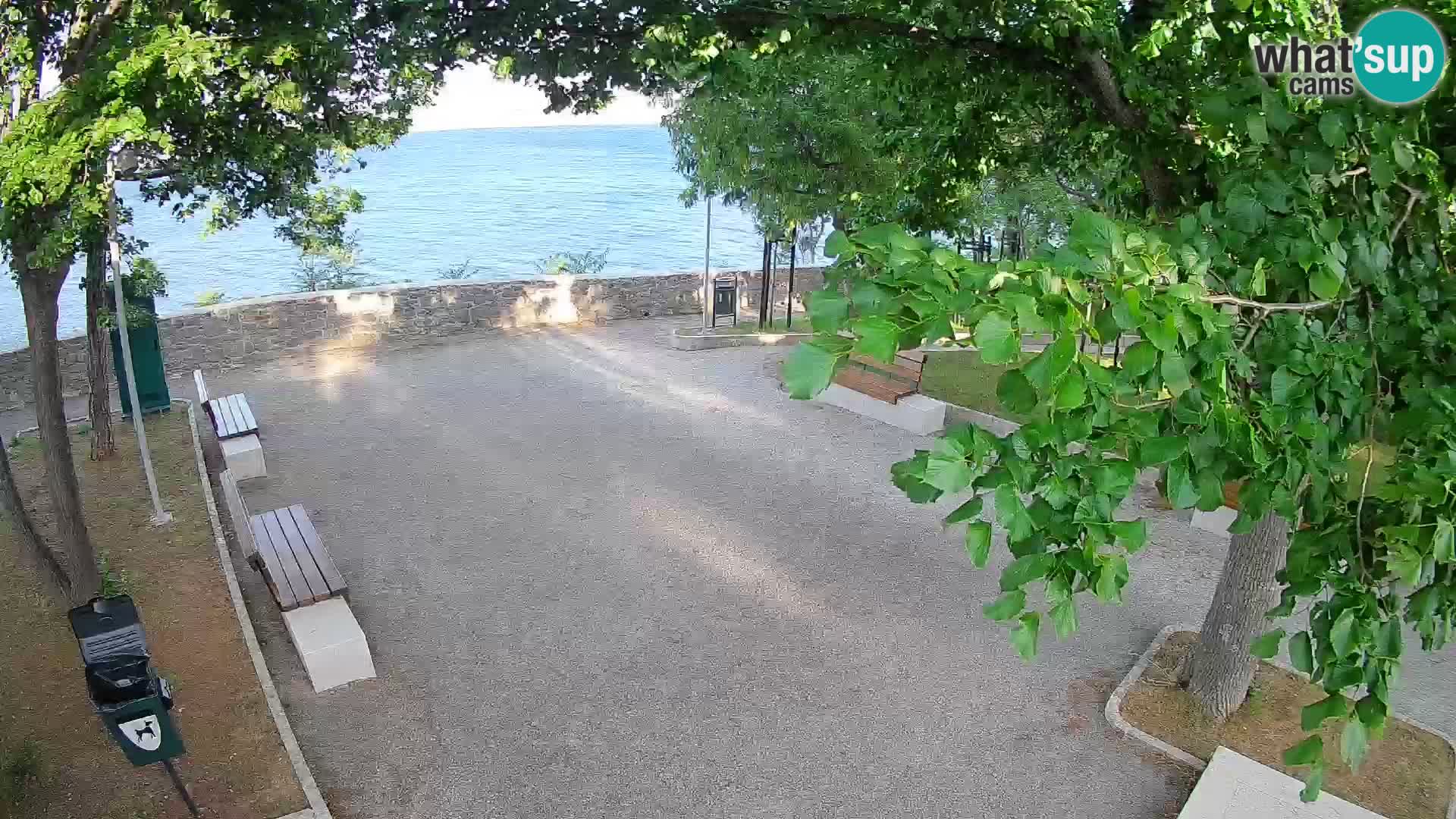 Kamera uživo Senj – Park književnika i Velebitski kanal