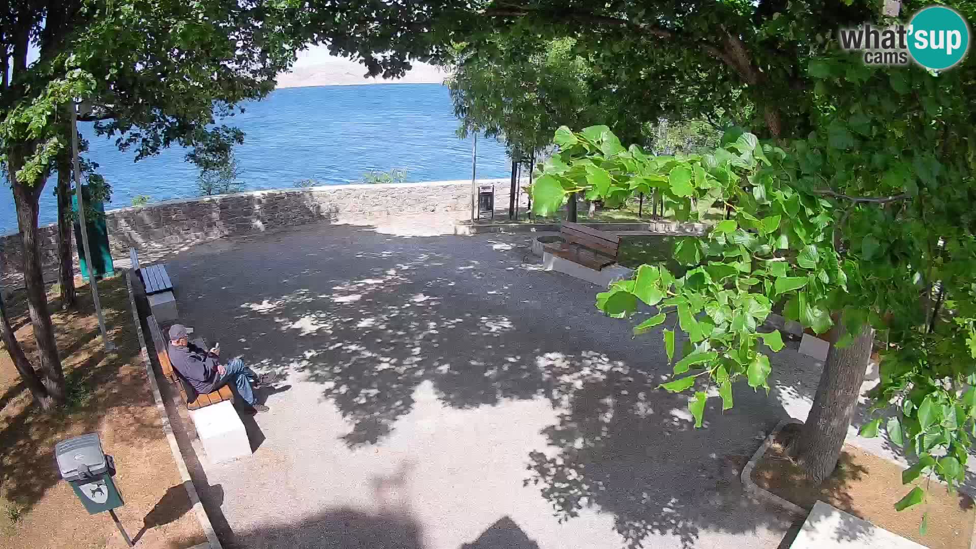 Webcam Senj en direct – Parc des Écrivains et canal du Velebit