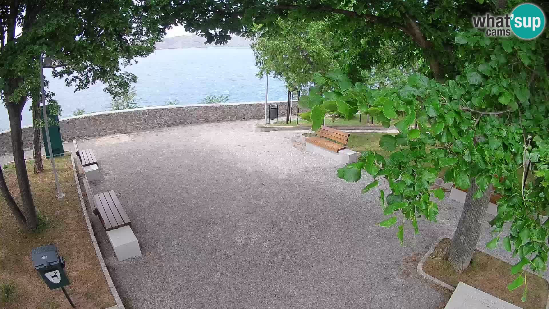 Kamera uživo Senj – Park književnika i Velebitski kanal