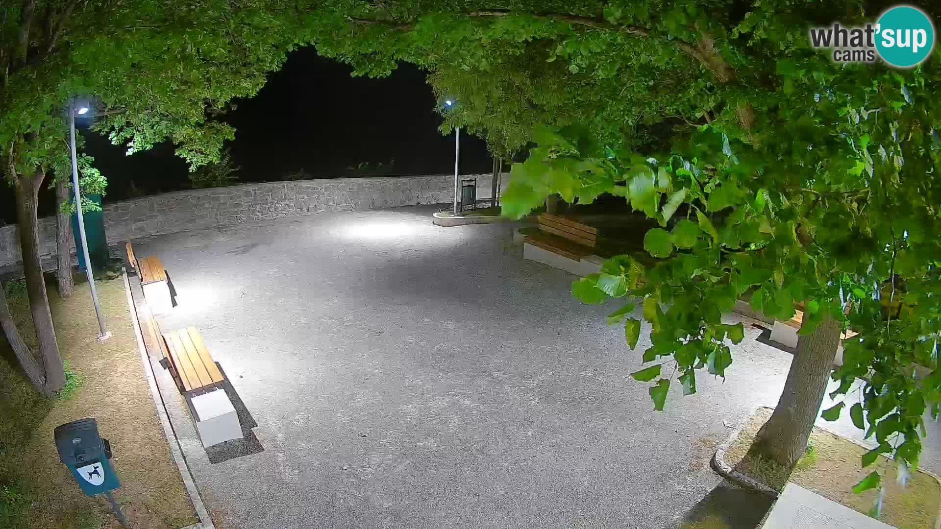 Senj Live Webcam – Schriftstellerpark und Velebit-Kanal