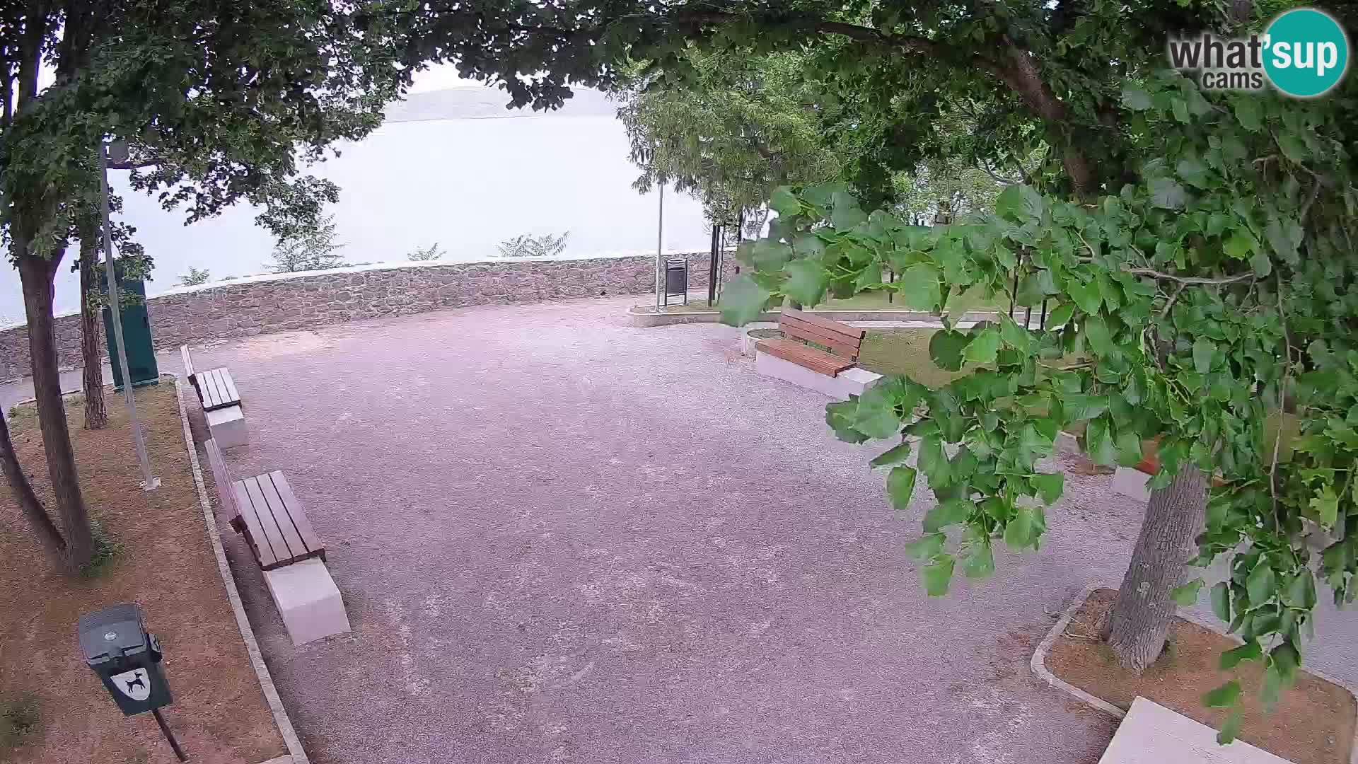 Kamera uživo Senj – Park književnika i Velebitski kanal