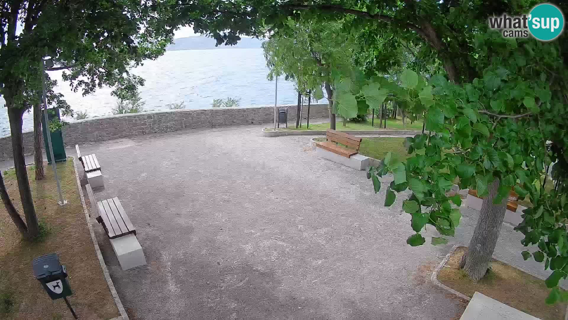 Kamera uživo Senj – Park književnika i Velebitski kanal