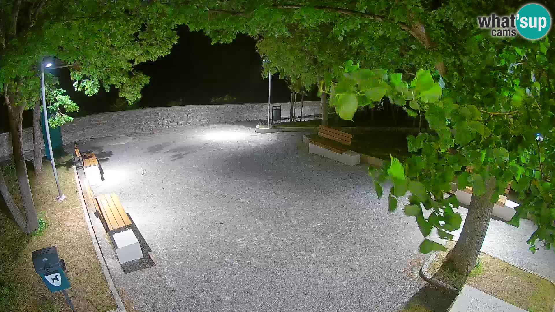 Senj Live Webcam – Schriftstellerpark und Velebit-Kanal