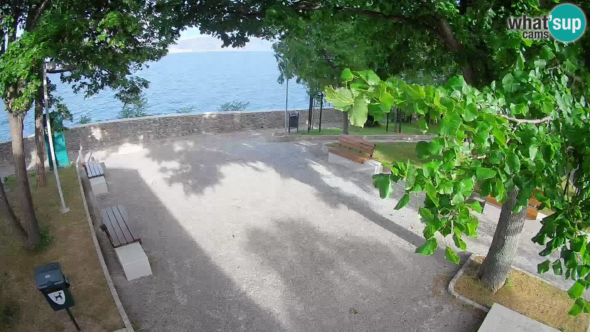 Kamera uživo Senj – Park književnika i Velebitski kanal