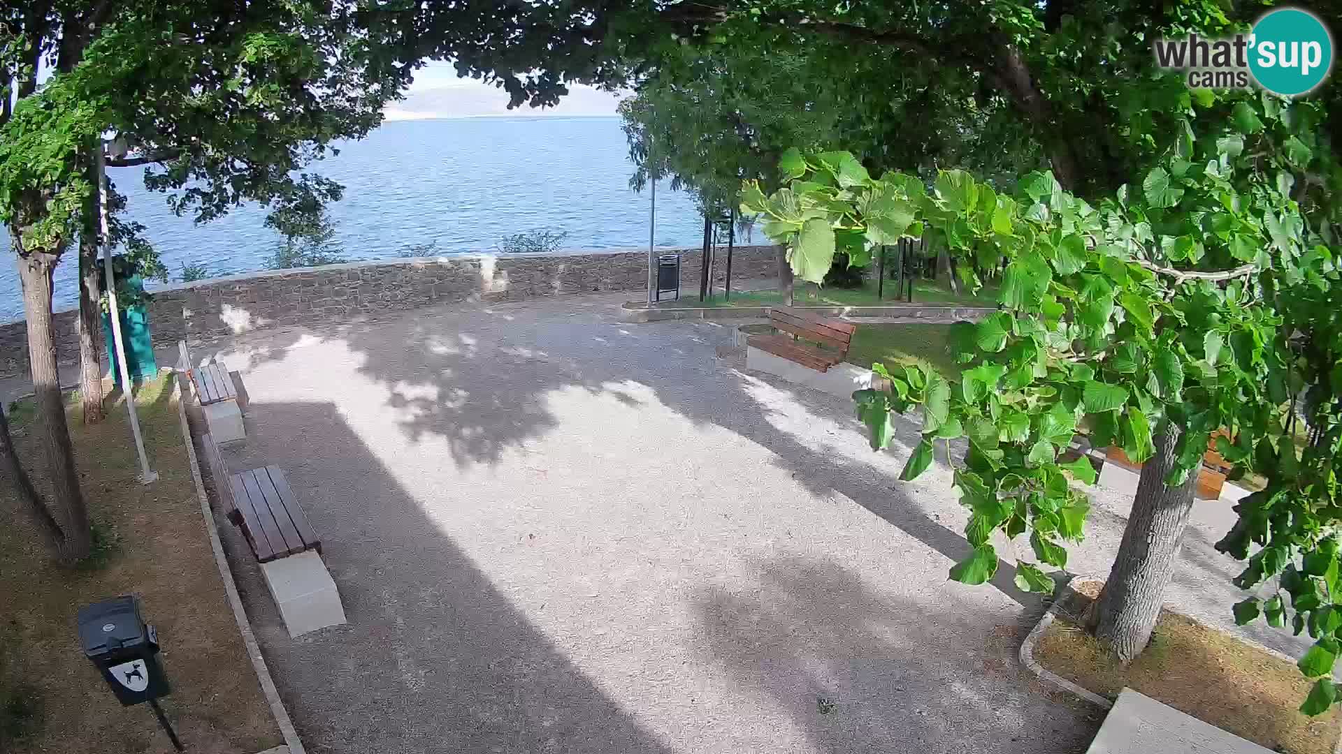 Webcam Senj en direct – Parc des Écrivains et canal du Velebit