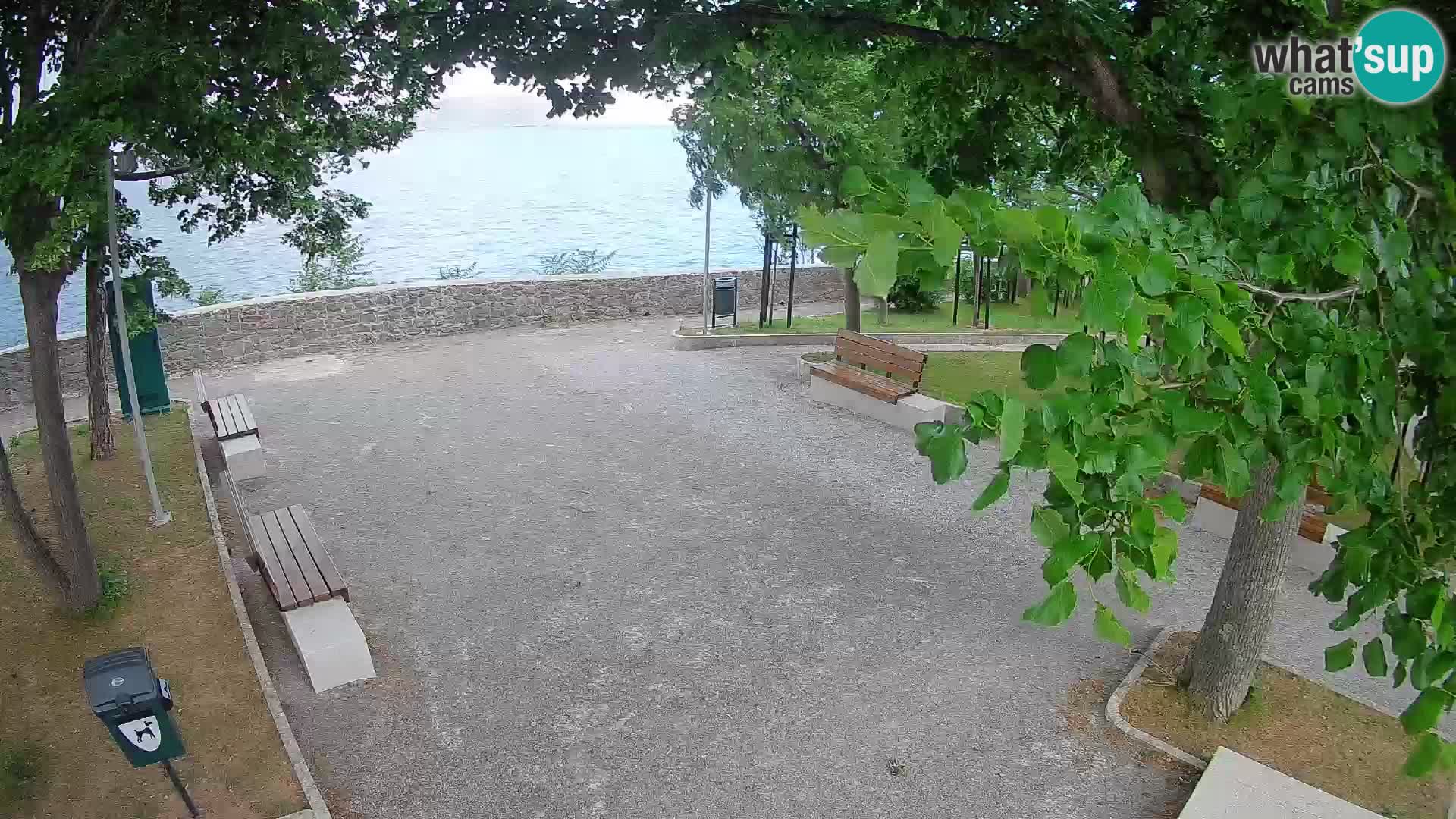 Senj Live Webcam – Schriftstellerpark und Velebit-Kanal