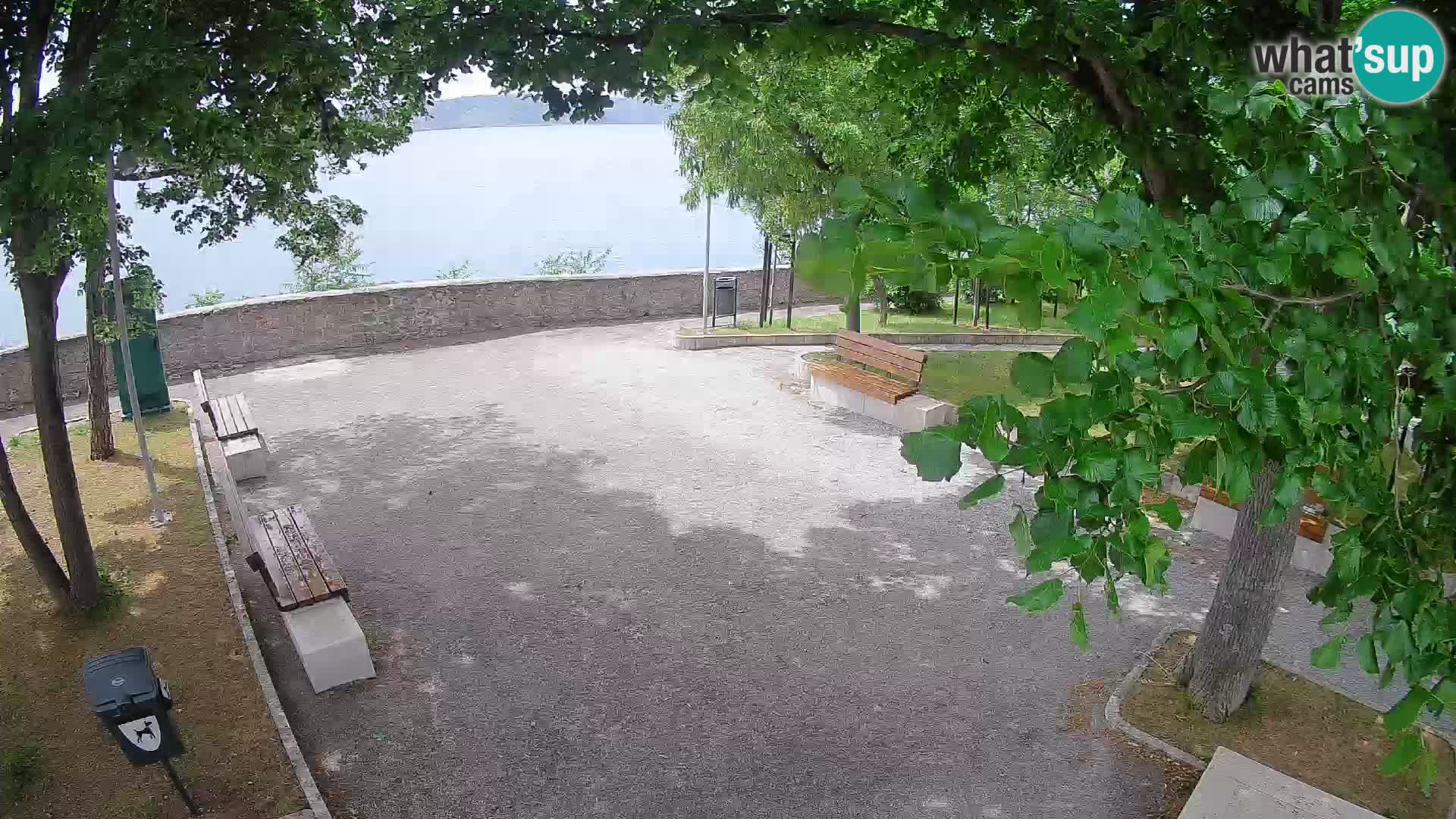 Kamera uživo Senj – Park književnika i Velebitski kanal