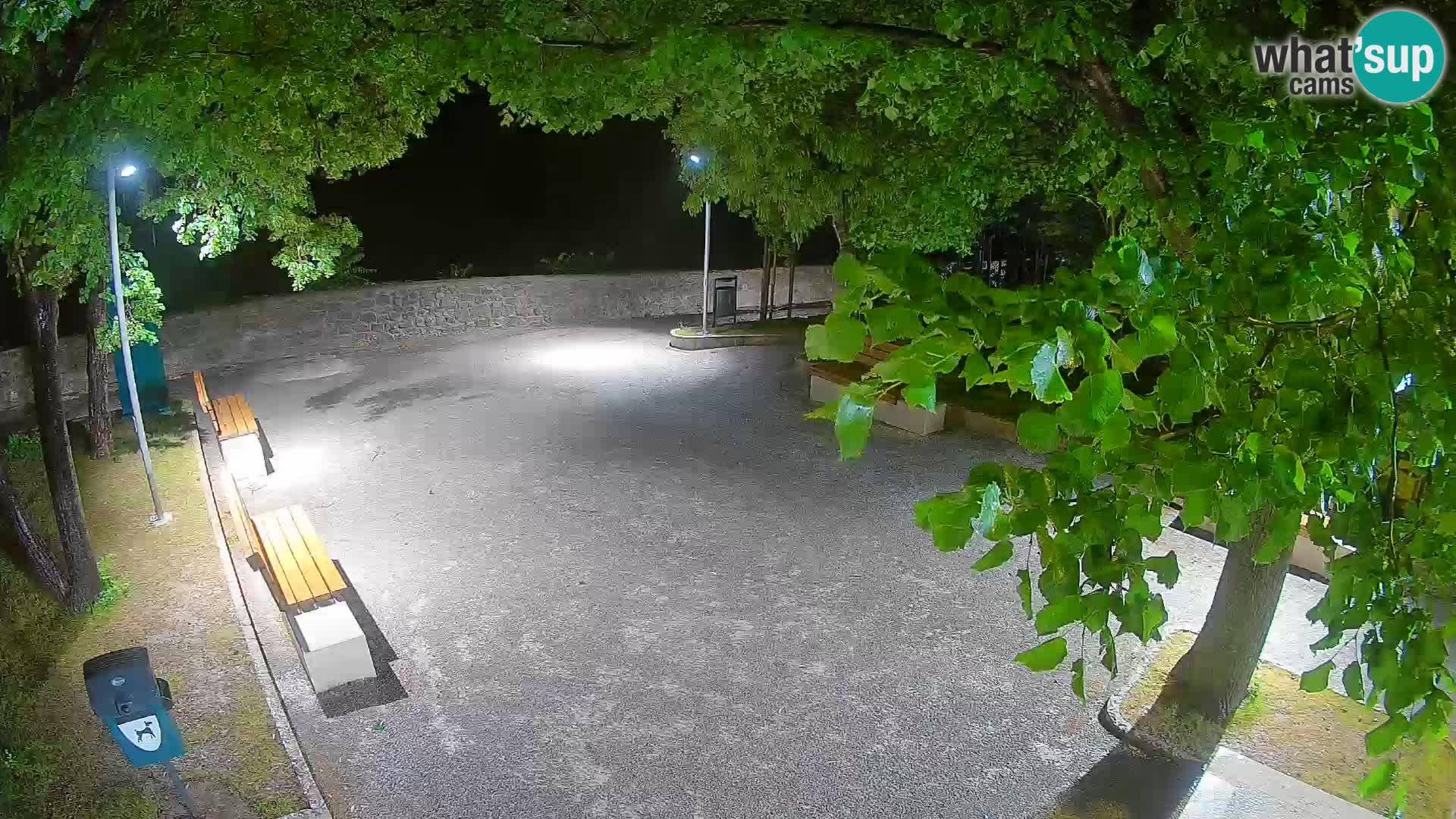 Kamera uživo Senj – Park književnika i Velebitski kanal