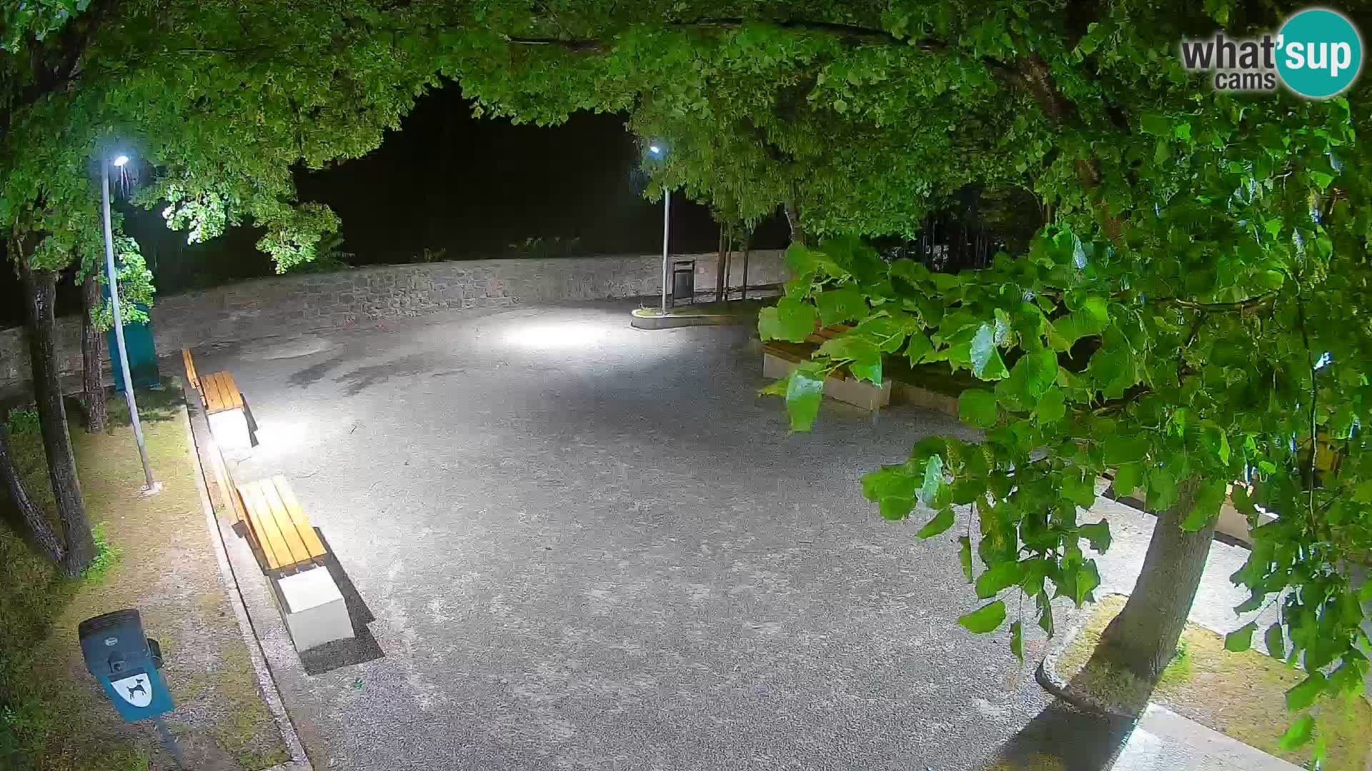 Webcam Senj en direct – Parc des Écrivains et canal du Velebit