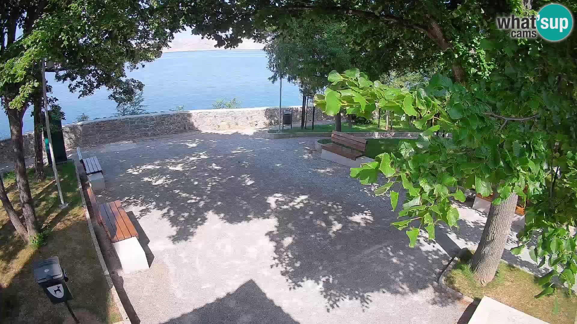 Webcam Senj en direct – Parc des Écrivains et canal du Velebit