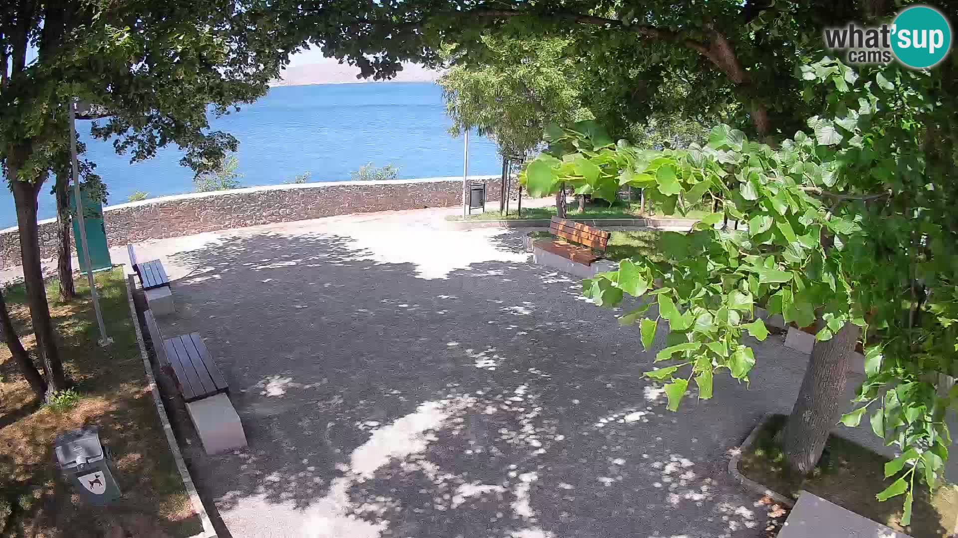 Kamera uživo Senj – Park književnika i Velebitski kanal