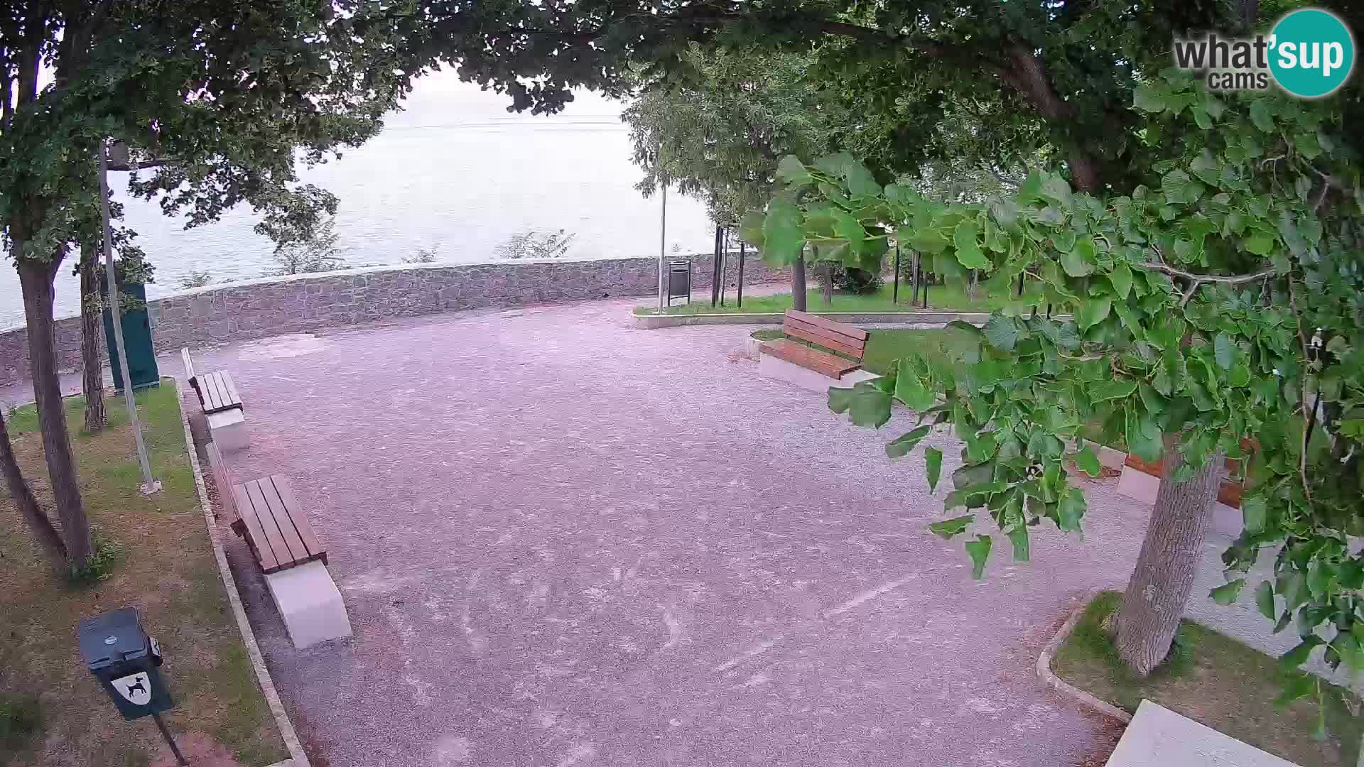 Senj Live Webcam – Schriftstellerpark und Velebit-Kanal