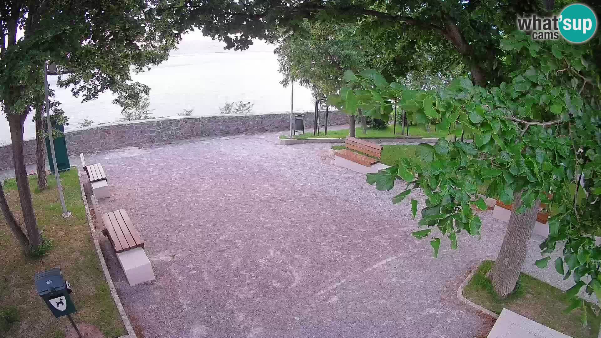 Senj Live Webcam – Schriftstellerpark und Velebit-Kanal