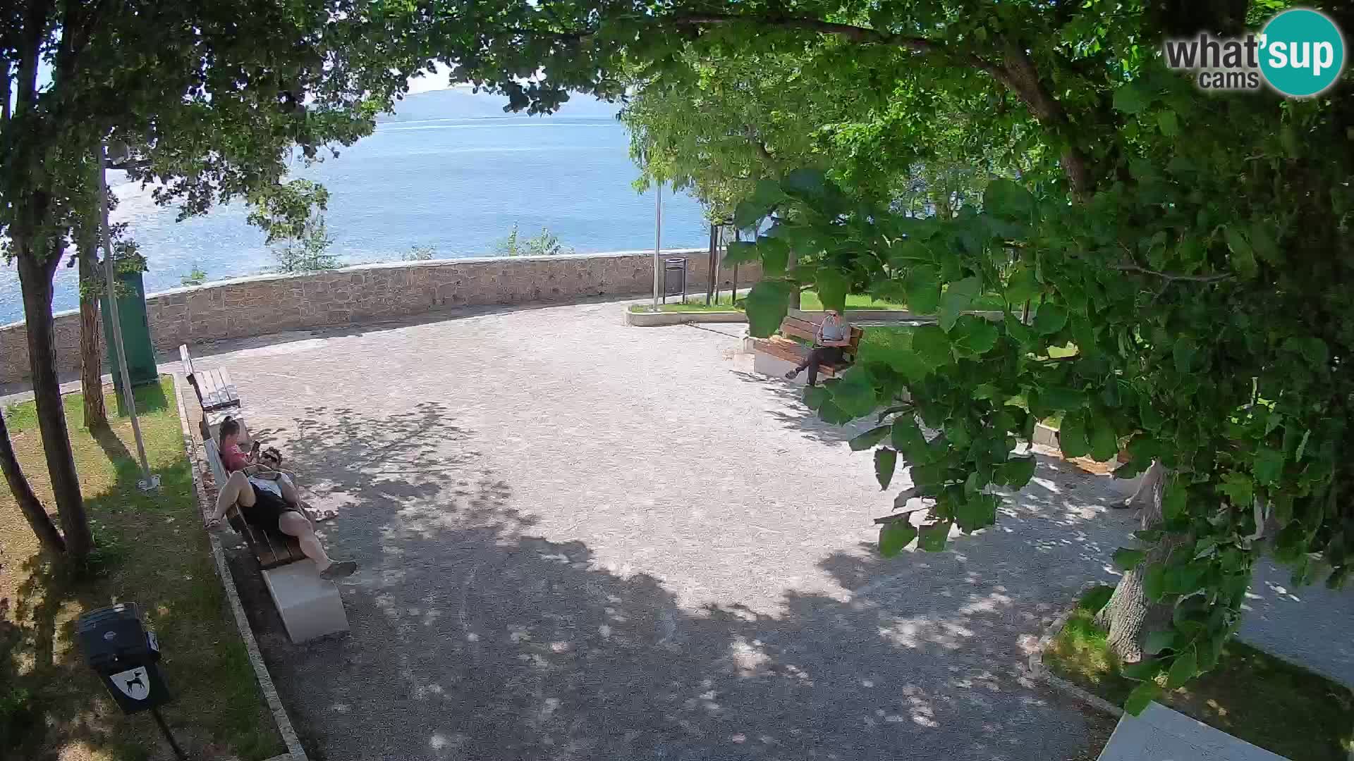 Webcam Senj en direct – Parc des Écrivains et canal du Velebit