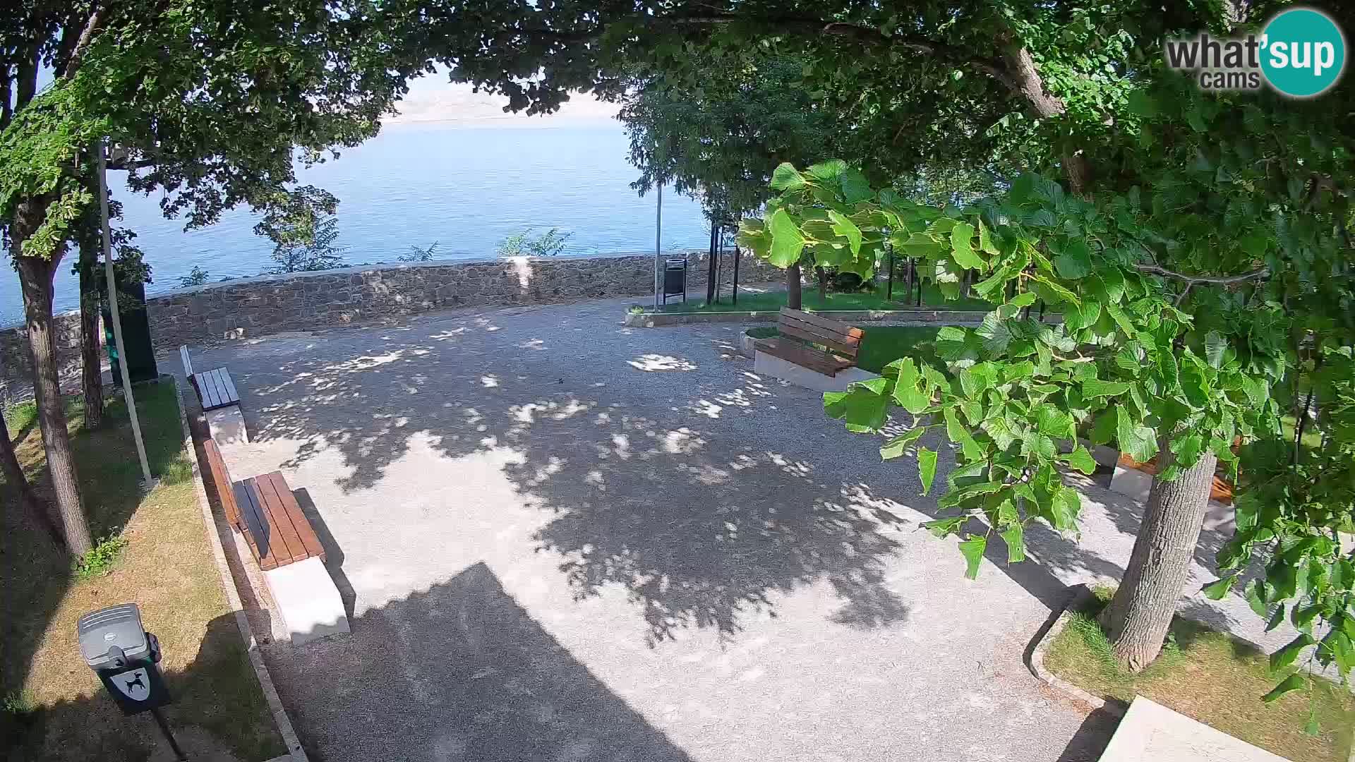 Webcam Senj en direct – Parc des Écrivains et canal du Velebit