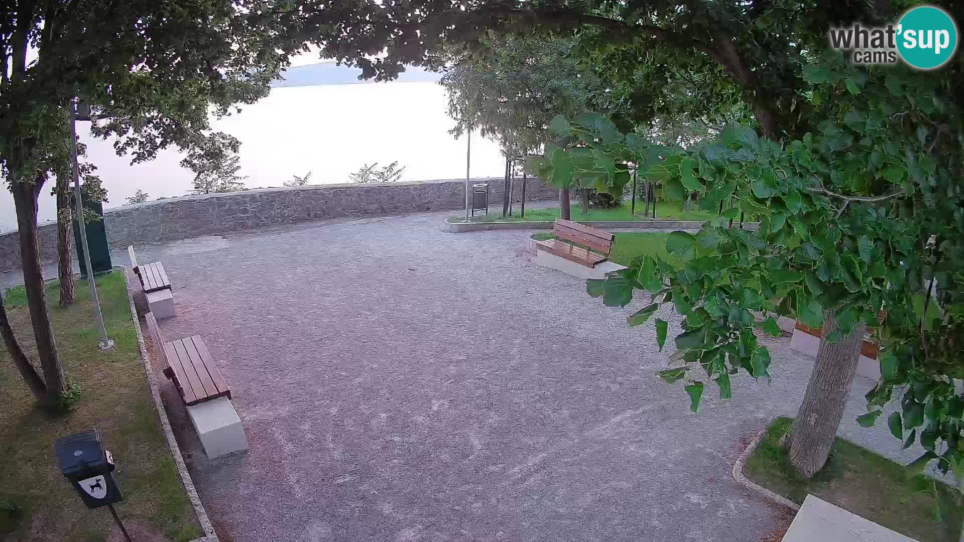 Senj Live Webcam – Schriftstellerpark und Velebit-Kanal